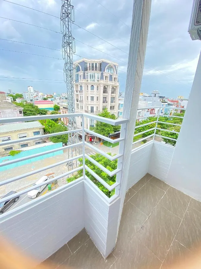 Goodtech Luxury Hotel & Apartment Da Nang 3*,