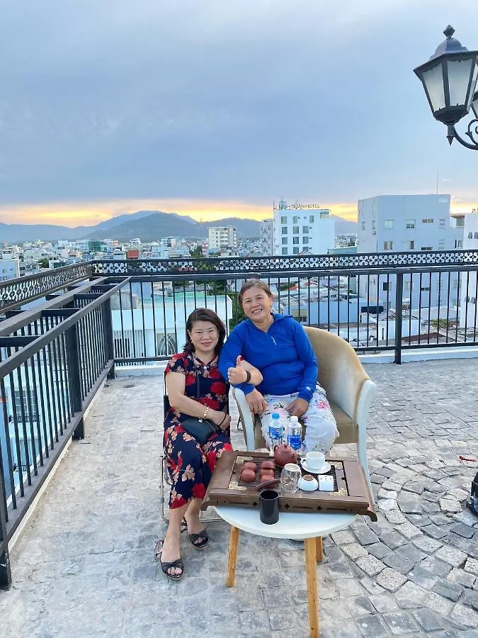 Goodtech Luxury Hotel & Apartment Da Nang 3*,  Vietnam